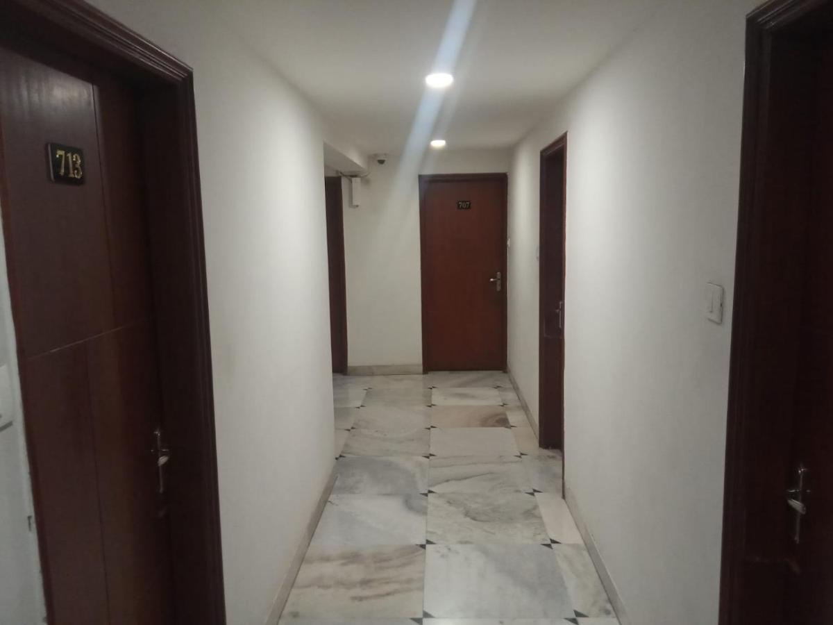 Hotel Apex Ahmedabad Bagian luar foto