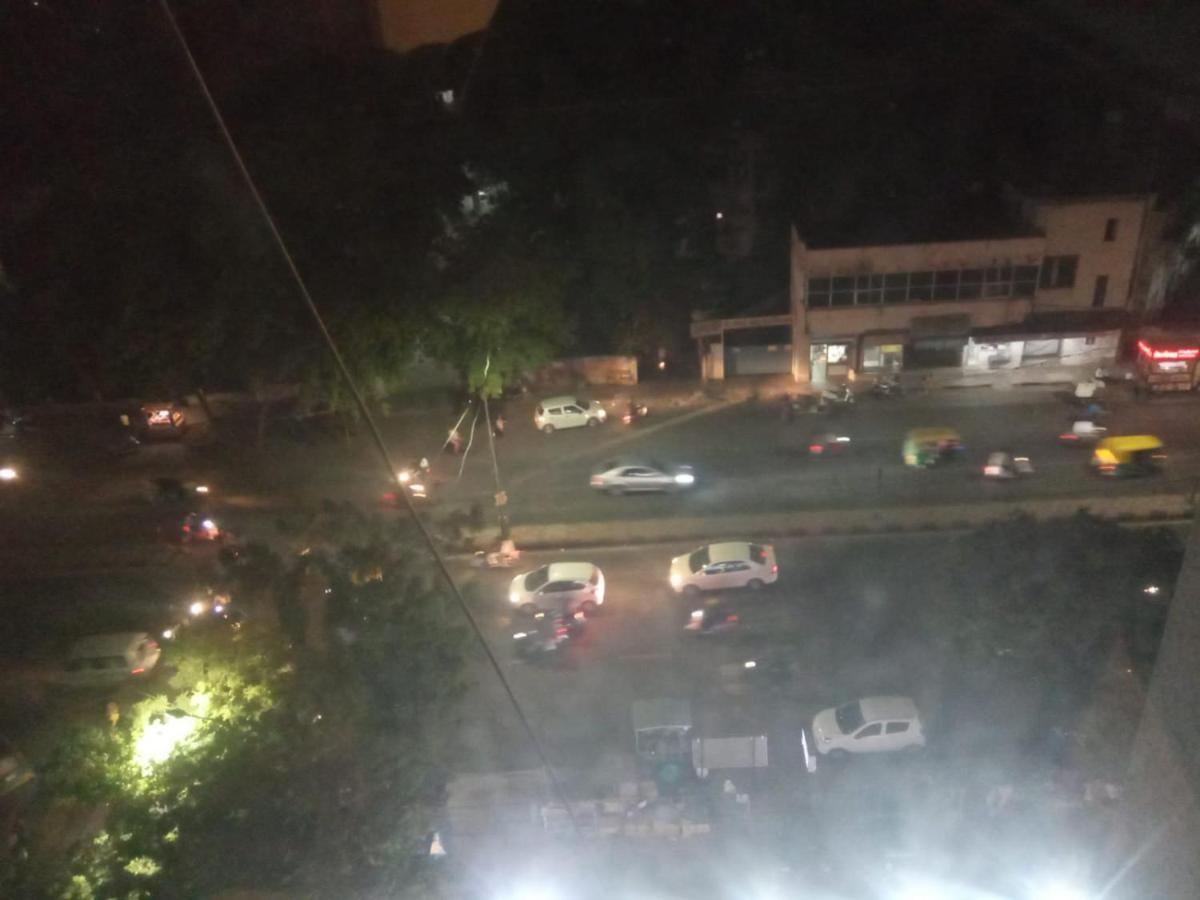 Hotel Apex Ahmedabad Bagian luar foto
